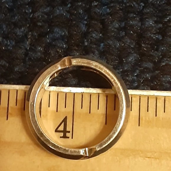 Gucci Silver Ring Authentic - Picture 7 of 7